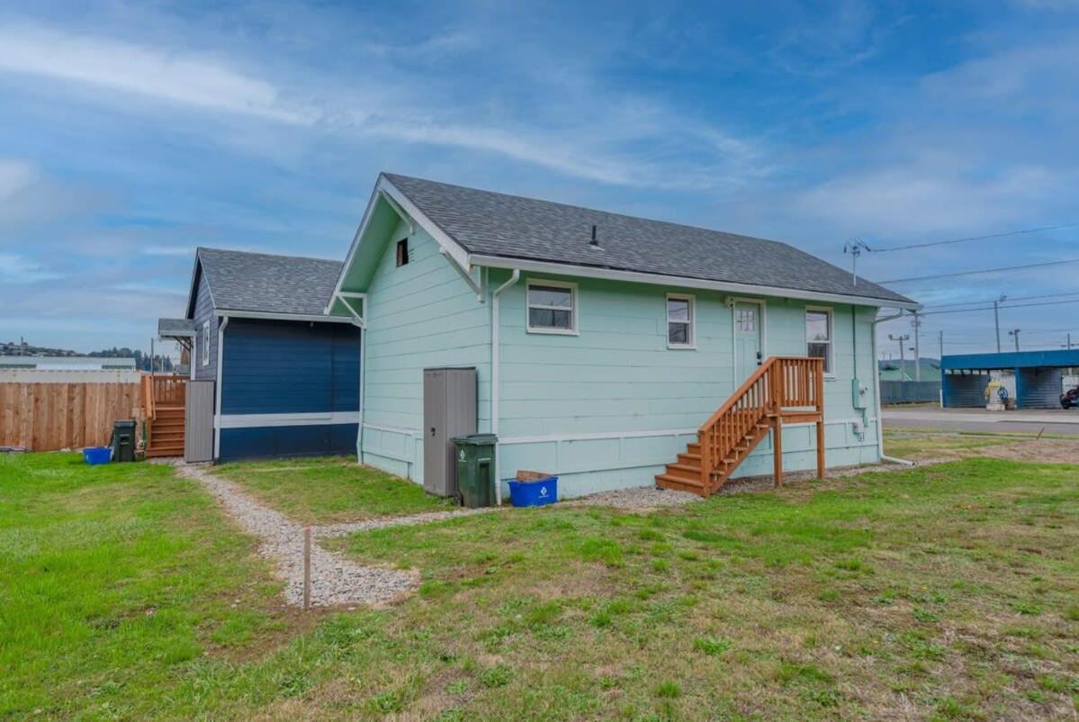 #Stayinmydistrict Coos Bay Cypress Cottage Buitenkant foto