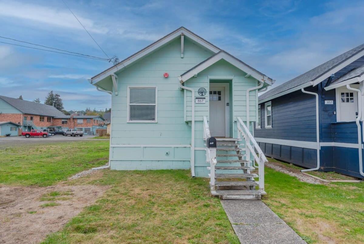 #Stayinmydistrict Coos Bay Cypress Cottage Buitenkant foto
