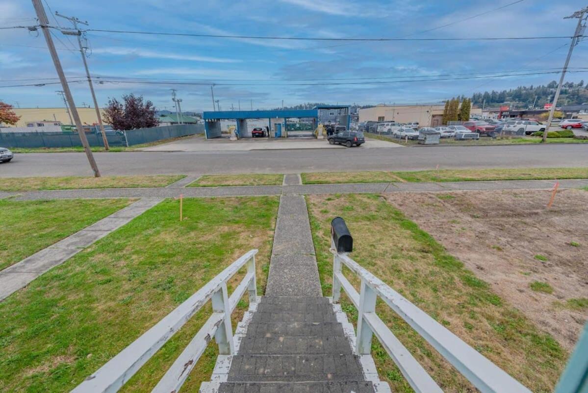 #Stayinmydistrict Coos Bay Cypress Cottage Buitenkant foto